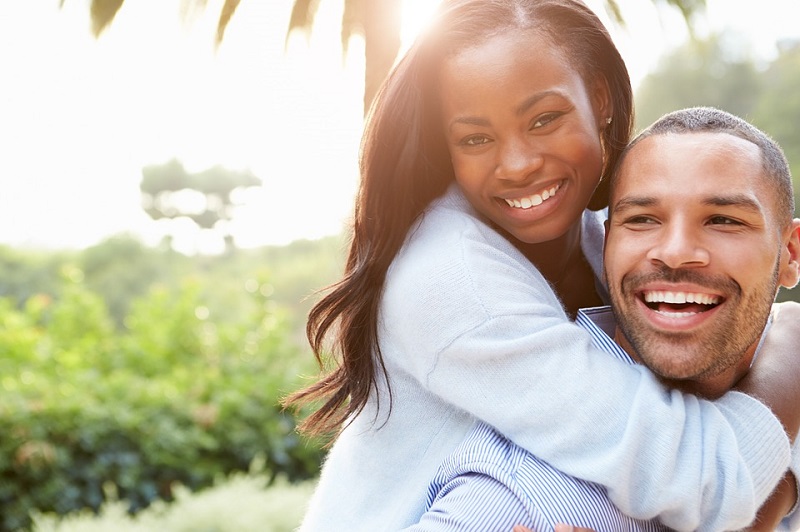  4 būdai, kaip iš naujo pasimatyti su žmona